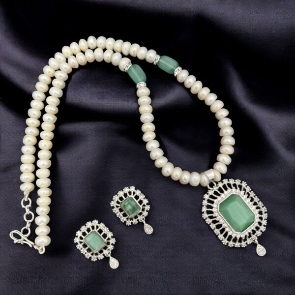 Pearl Perfection: Freshwater Pearl & CZ Pendant Set – Silver/Gold Finish - Image 8