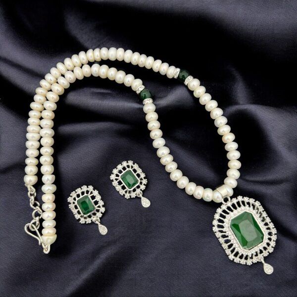 Pearl Perfection: Freshwater Pearl & CZ Pendant Set – Silver/Gold Finish - Image 7